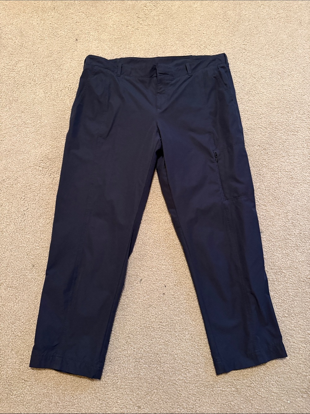 Kirkland Signature Dark Navy Cropped Performance Pants